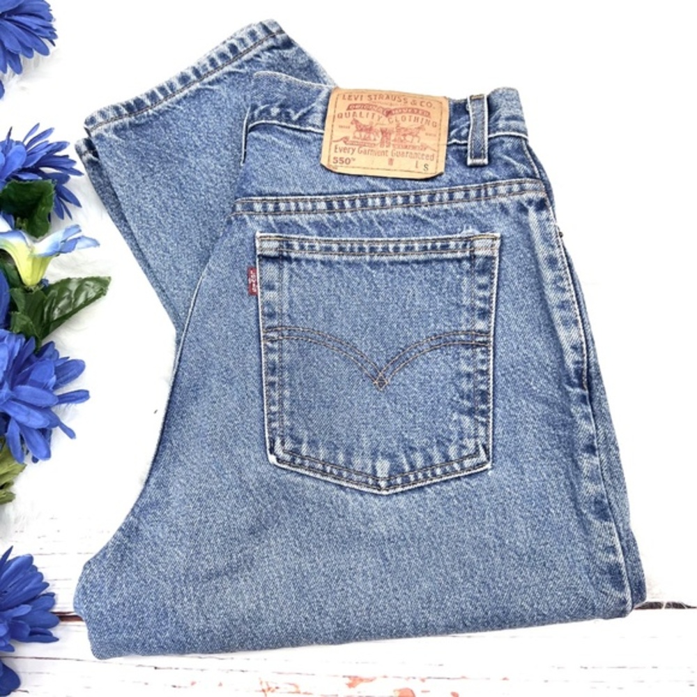 👖|•LEVI'S•| Old School 550 Tapered Leg Relaxed Fit Jean Sz 12 Mis SHORT